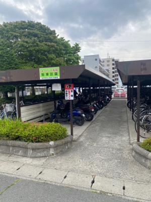 塩尻駅西口駐輪場