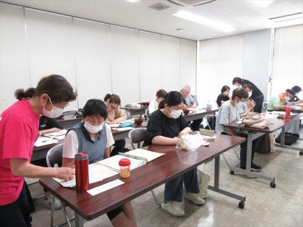 食改さんが講師をしている画像
