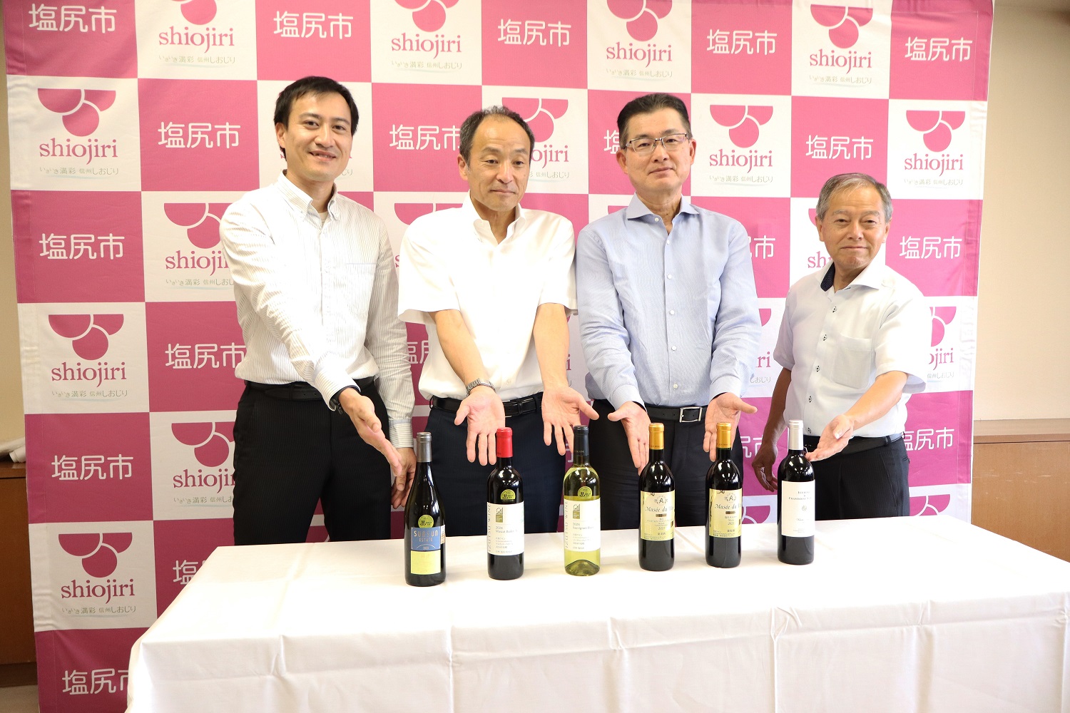 金賞受賞ワイナリーの皆さん