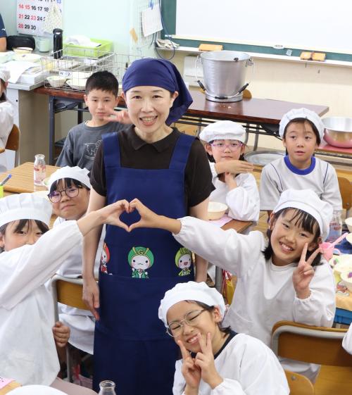 広報塩尻令和7年10月号表紙