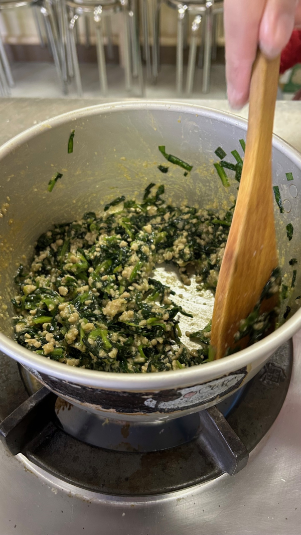 おやき作りの画像