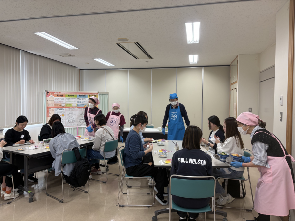 試食提供中の画像
