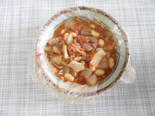 さば缶のトマト煮込み