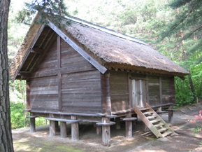 高床倉庫（古墳時代）の画像