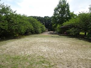 堅石 かたせ公園